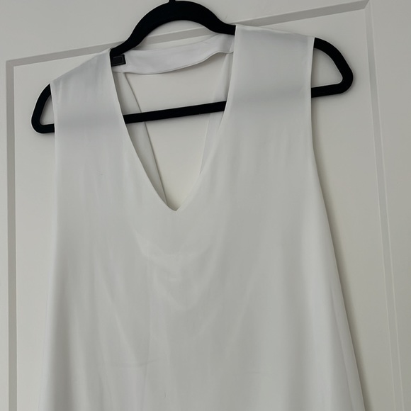 BCBG asymmetrical top - Picture 2 of 2